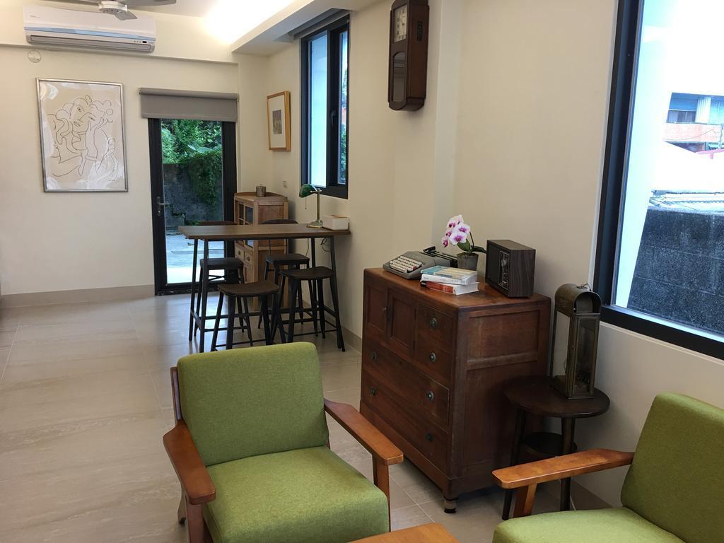 Literature River Bank 文學河岸 民宿 Hualien City Ngoại thất bức ảnh
